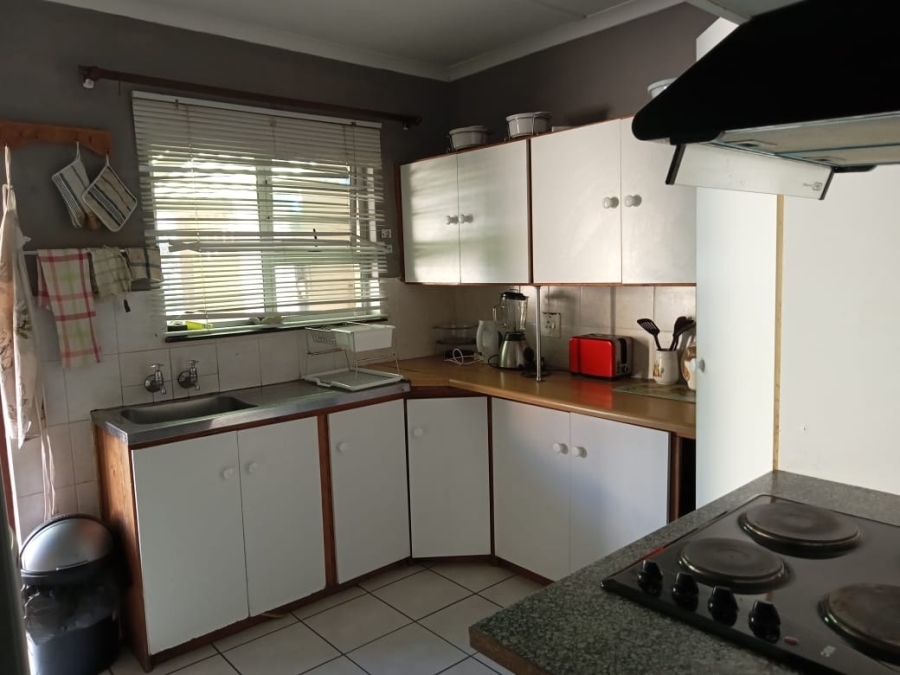 2 Bedroom Property for Sale in Quigney Eastern Cape